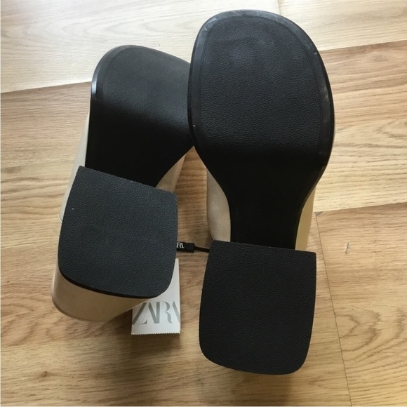Zara Women’s Wide Chunky Heel Platforms - Picture 4 of 5